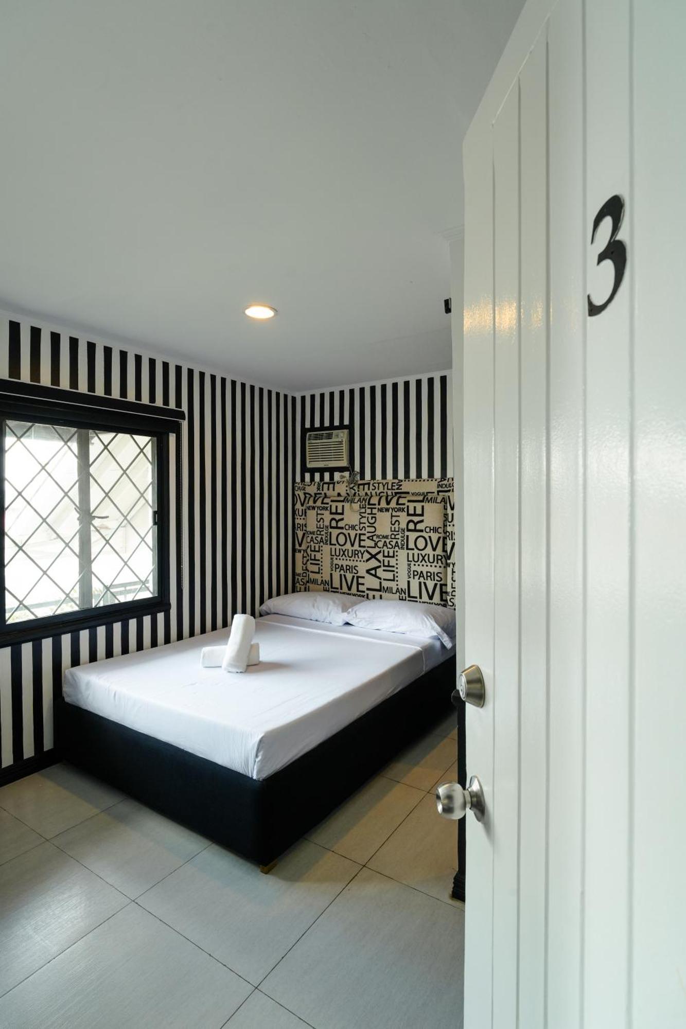 مبيت وإفطار تاجيتاي Jacobs Hill Tagaytay المظهر الخارجي الصورة
